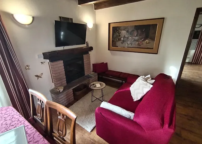 Little Country House