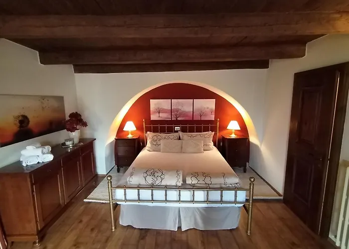 Little Country House